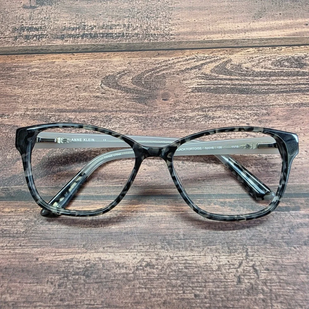 Anne Klein good used